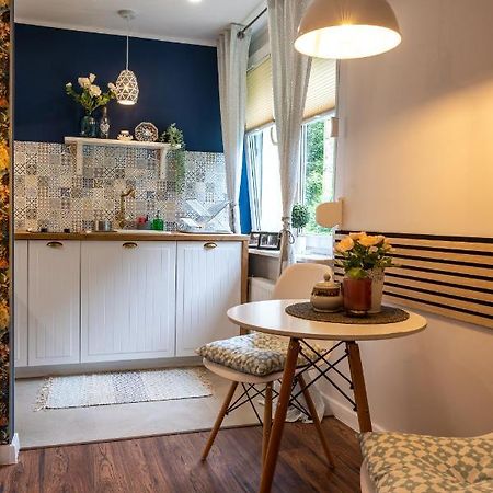 Apartament Przy Parku Nałęczów Esterno foto