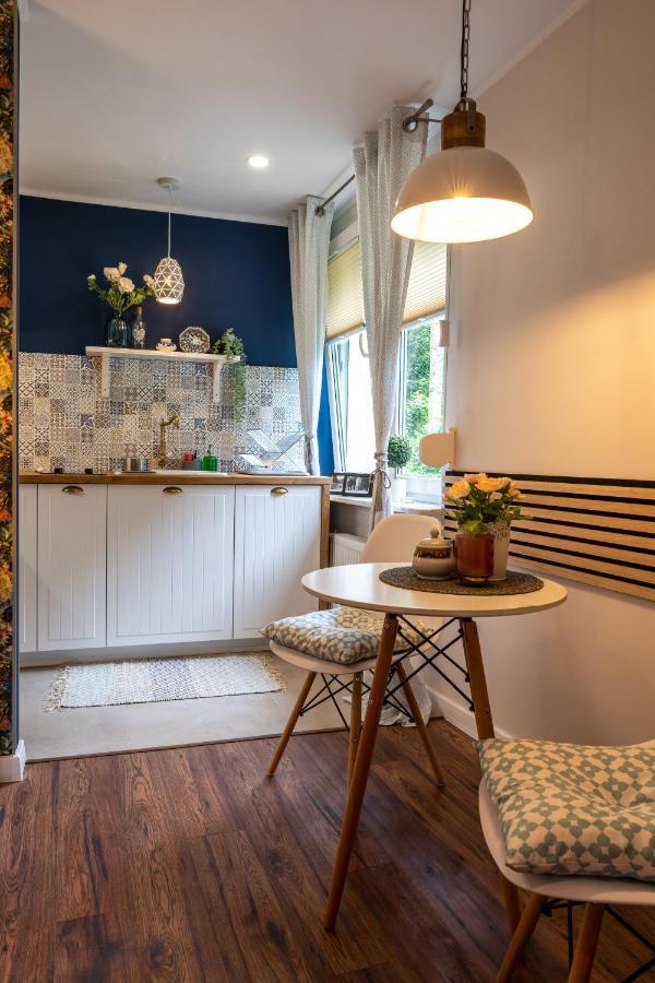 Apartament Przy Parku Nałęczów Esterno foto