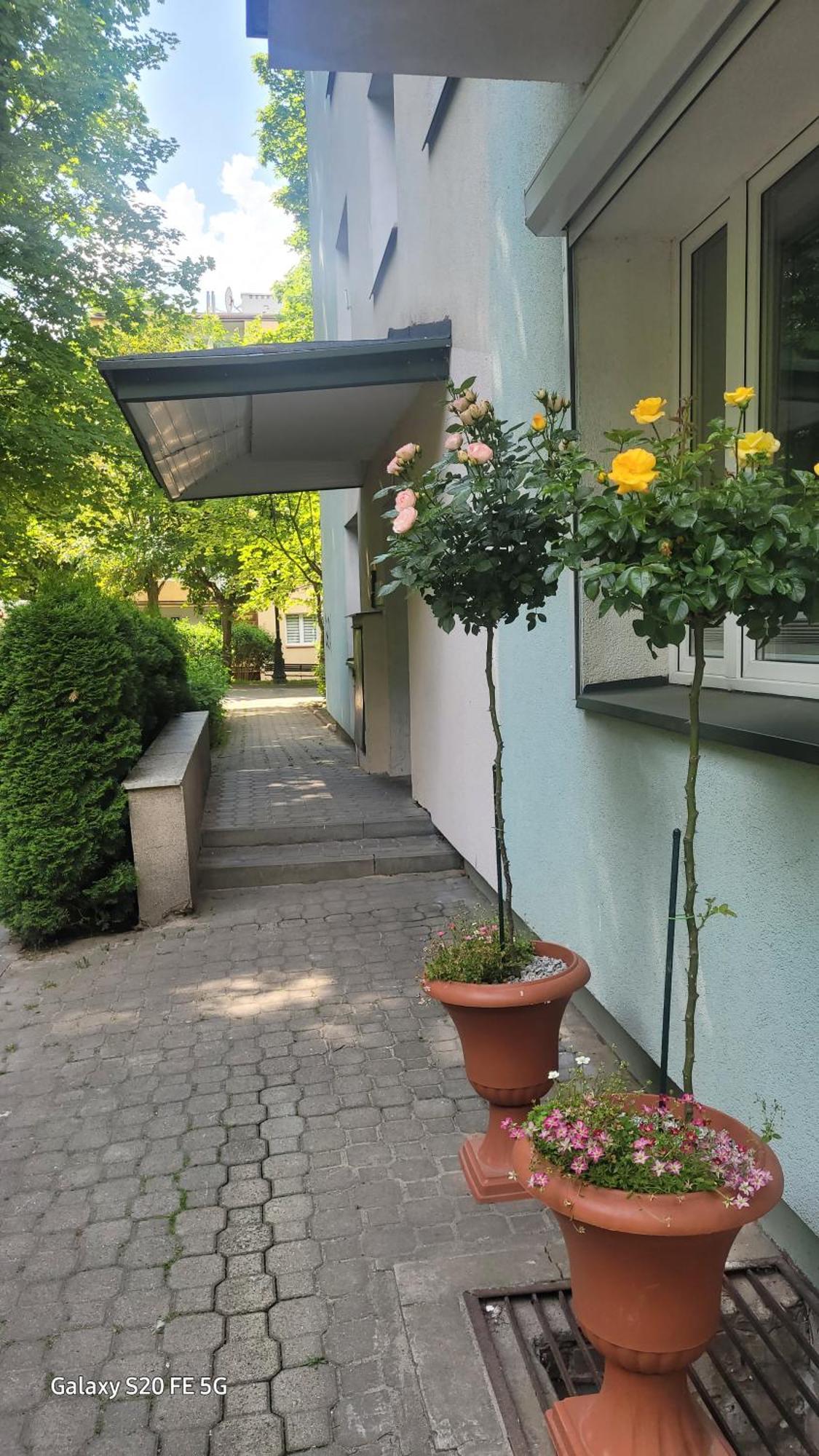 Apartament Przy Parku Nałęczów Esterno foto