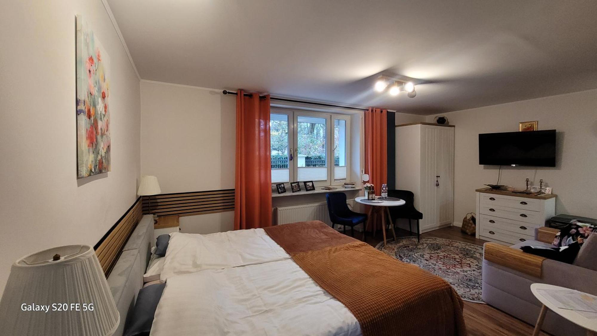 Apartament Przy Parku Nałęczów Esterno foto